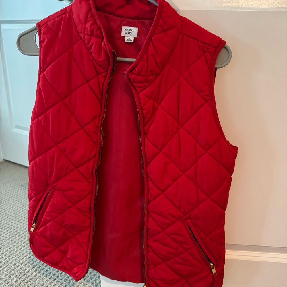 Crown & Ivy Vibrant Red Quilted Vest